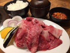 肉のとみい ランチメニュー ぐるなび