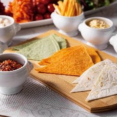 ＜サラダコーナー＞トルティーヤ