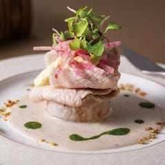 ＜シェフ渾身のひと皿＞豚ロースのポッシェと大根のポルチーニクリーム ソースベアルネーズ