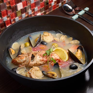 石窯ピザと泡 椿夜_《お値段以上のハイクオリティーメニューの数々》