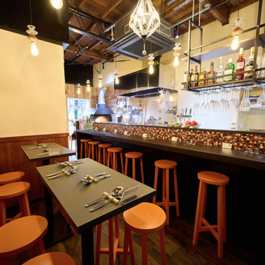 石窯ピザと泡 椿夜_貸切も可能です!