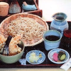 犬伏とみや 