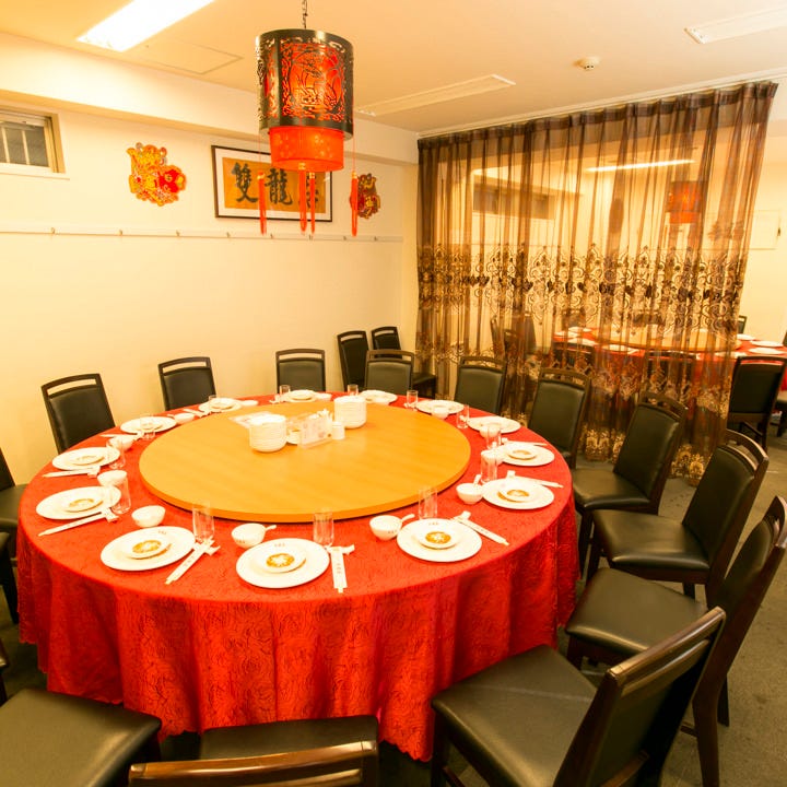 優美な円卓で中華宴会♪
3～5Fには広々個室もございます