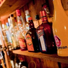 焼酎・梅酒・ワイン・カクテルなど種類豊富に取り揃えています☆