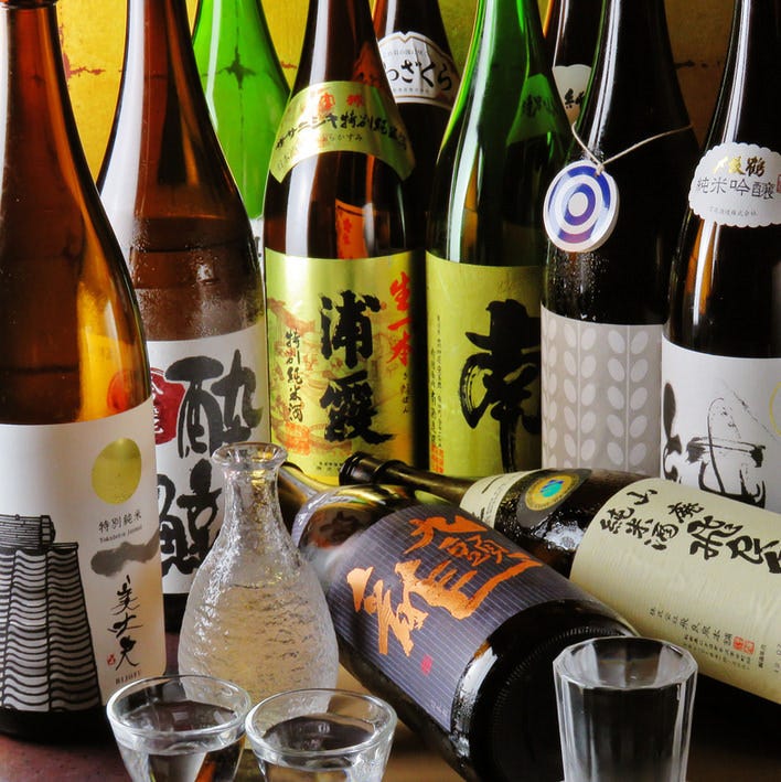 日本酒の豊富さが当店の自慢。常時25種類前後をご用意してます！