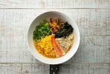 初めてを食べる方には、まず味わってほしい奄美の里　花ん華の王道“鶏飯スープ”