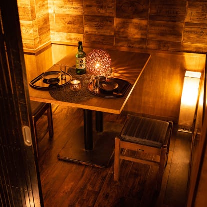ゆったり個室 新橋の居酒屋でおすすめ 人気の完全個室 ソファー席など ぐるなび