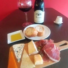 ワインバーPINOT（ピノ）