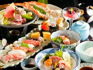 【忘年会】寿司と刺身と絶品の和食の数々。 