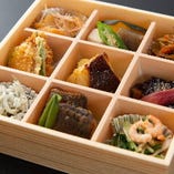 《弁当》九マス弁当（1～2人前）おかずのみ