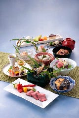 京懐石 美濃吉 烏丸四条店