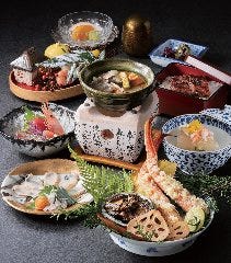 特別懐石　11,000円（税込12,100円）