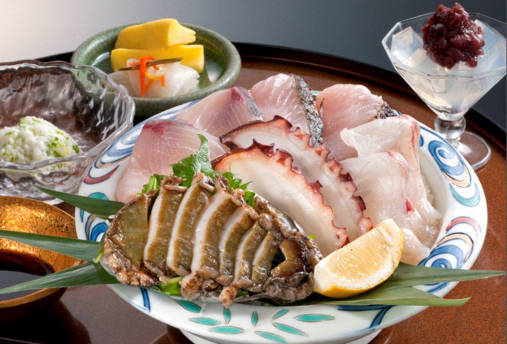 伊勢海老海鮮蒸し料理華月相片 鳥羽 志摩 生魚片 海鮮料理 Gurunavi 日本美食餐廳指南