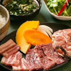 牛傳 ニッセイ新大阪ビル店 ランチメニュー ぐるなび