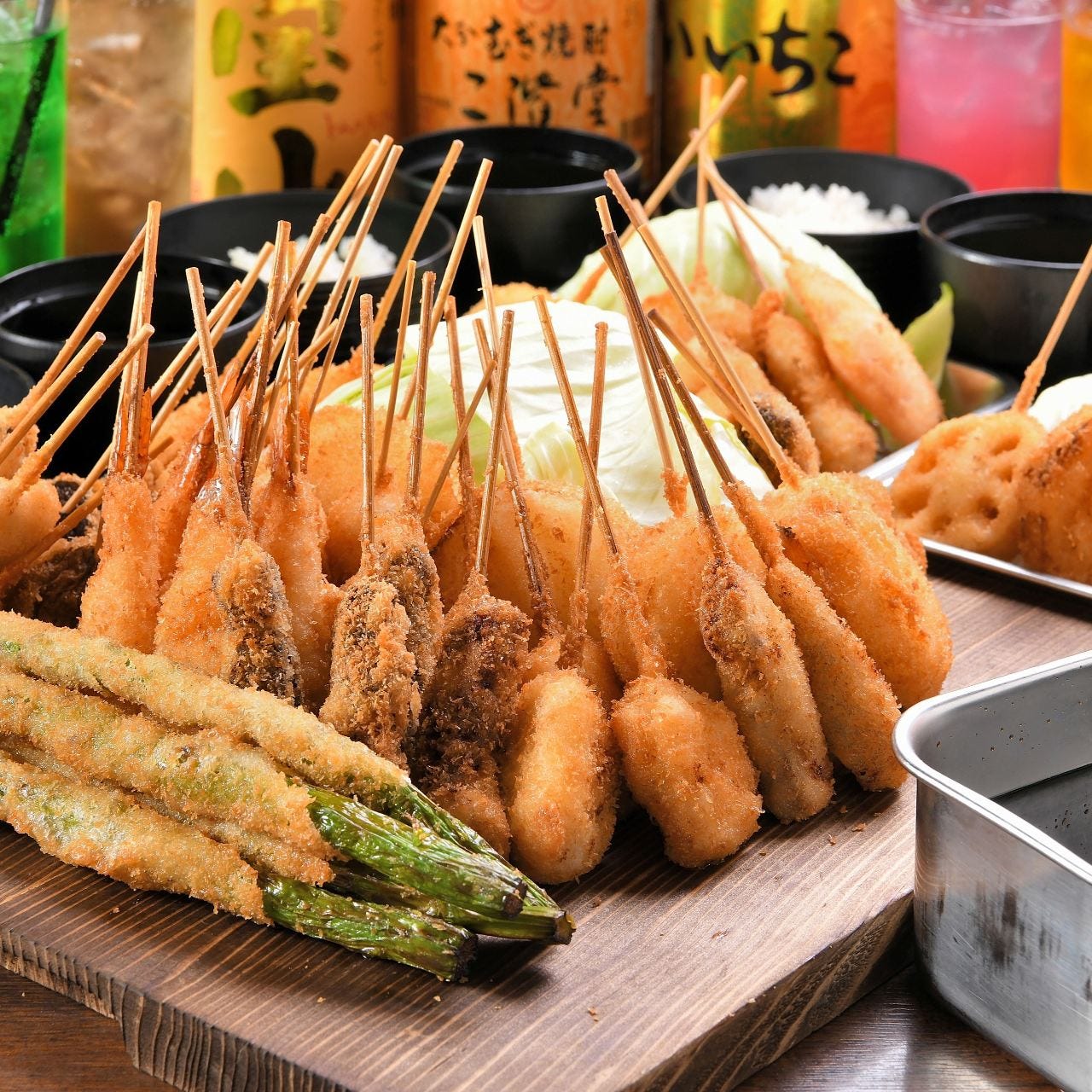 食べ放題》 串かつ・どて焼き 名代 鶴亀家 大阪新世界店（新世界