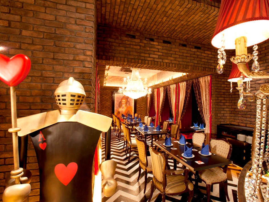 古城の国のアリスの店内画像