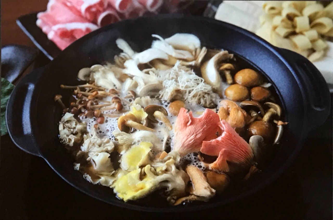 何鮮茹（ホーシェング）