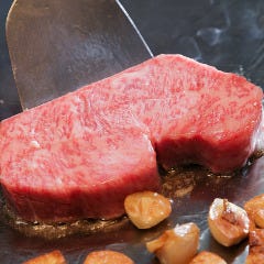 ＜B＞特選黒毛和牛サーロイン 150g のコース　九州産A５特選黒毛和牛と旬の野菜とのシンプルなコース