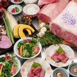『神戸ビーフステーキコース』。厳選された神戸ビーフの本物の旨味と風味をお楽しみください。