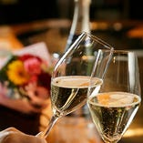★乾杯はグラスシャンパンで