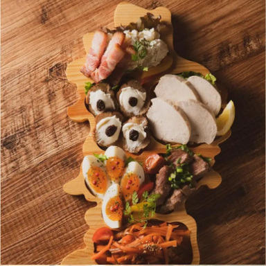 東北cafe&diningトレジオンポート_名物!東北6県前菜プレート(4人前)