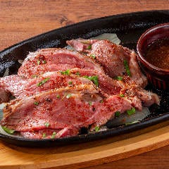 オールドステーション 東京店（THE OLD STATION）_ラム肉のケイジャングリル