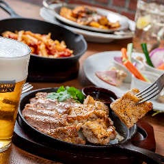オールドステーション 東京店（THE OLD STATION）_【お料理8品+2時間飲放付5000円】豚グリル×チキングリルのWグリルと3種生ビールを愉しむパーティープラン