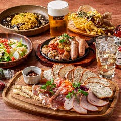 THE OLD STATION Tokyo_３種ビールと「チキングリル＆ソーセージ」を愉しむカジュアルパーティープラン