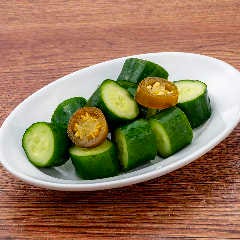 きゅうりのピリ辛ピクルス THE OLD STATION Tokyo_きゅうりのピリ辛ピクルス