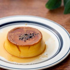バーボン香る大人のプリン THE OLD STATION Tokyo_バーボン香る大人のプリン