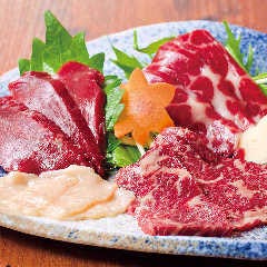 小伝馬町 馬舌屋（ばたんや）