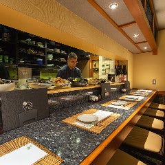 魚と肴と酒処 八仙_カウンター席【1～6名様まで】おひとり様のお食事やちょい飲みもお気軽に