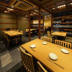 魚と肴と酒処 八仙_20名様～落ち着いた空間でゆったりと