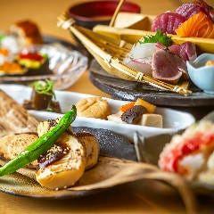 魚と肴と酒処 八仙_個別盛りも対応！飲み放題付『海鮮八仙コース』5,000円（税込）