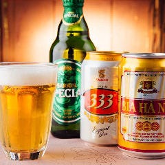 まずはベトナムビールで乾杯！軽い口当たりで飲みやすいです