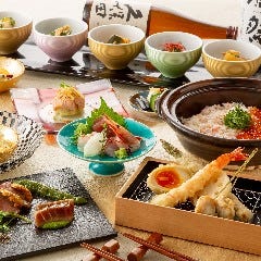 旬の食材を使用した、季節を感じるメニューをお楽しみください。