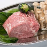 【特選・シャトーブリアンコース】黒毛牝牛のA5ランクのフィレ肉を使用