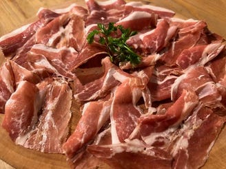 品川で話題のバルを満喫 コスパ良しのおいしいお店10選