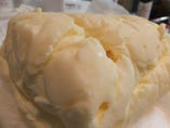 KIKUCHIの特別注文の手作り発酵バター