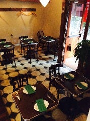 BISTRO ENCORE