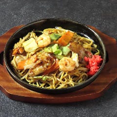 お好み焼き・もんじゃ焼き・鉄板焼き 一歩 ヨドバシ仙台店_ソース焼きそば　