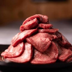 炭火焼肉ともつ鍋のお店あかり 西宮今津店