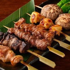 「お任せ串焼き盛り合わせ」【KUSHIYAKI chef's choise】