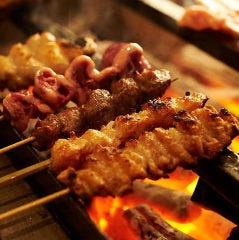 焼鳥＆肉寿司食べ放題 昭和レトロ酒場キューエモン歌舞伎町横丁店 