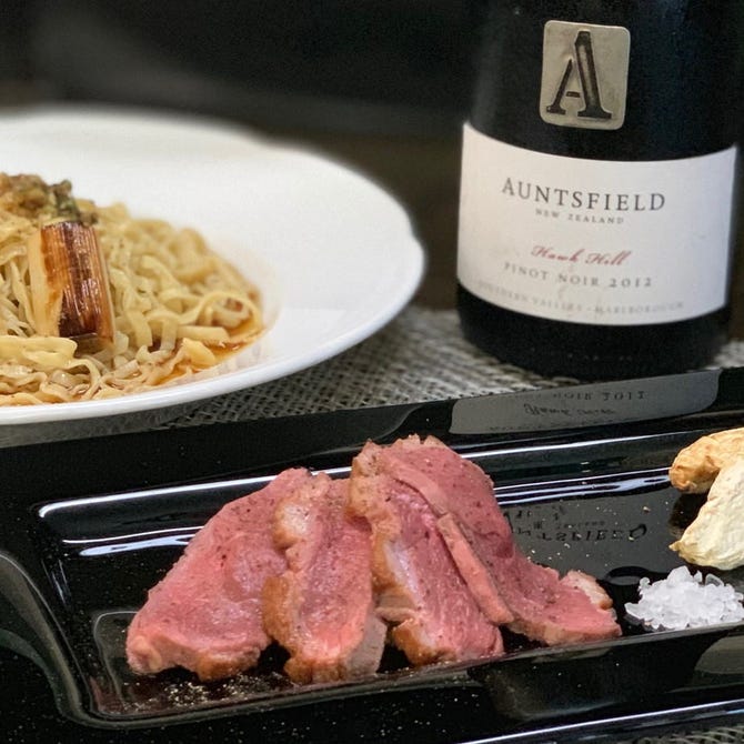 銀座のワインとチーズ料理 チーズ ワインレストラン村瀬