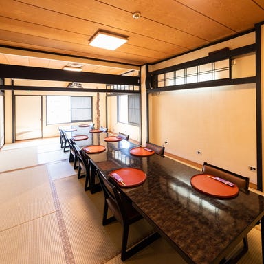 旬を楽しむ懐石ご宴会×全室個室 日本料理あきない　天王町 店内の画像