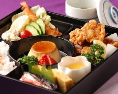 旬を楽しむ懐石ご宴会×全室個室 日本料理あきない　天王町_子供用弁当