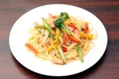 ◎彩り豊かなフレッシュ野菜をたっぷり使用!