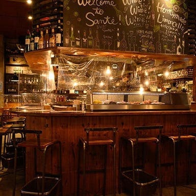 炭焼ワイン酒場 Sante(サンテ)_【カウンター席:1~20名様】オープンキッチンのカウンターで調理を眺められる席