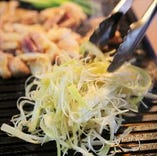 美味しいお肉は野菜と共に。韓国スタイルでヘルシーに。